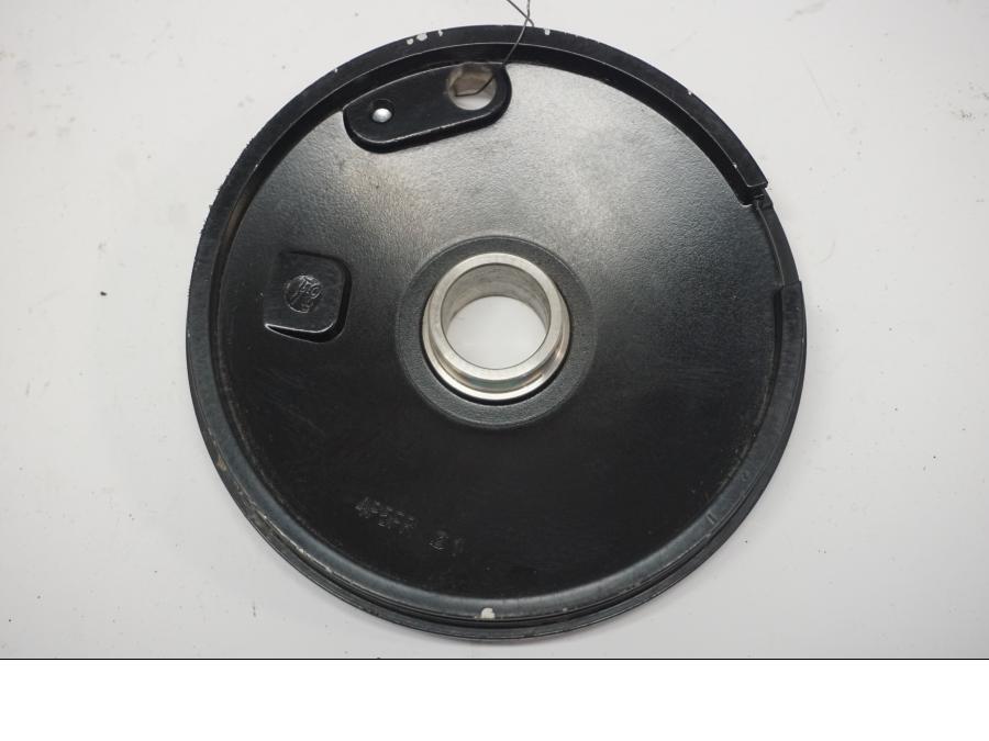 Baksidan på ABS givarfäste från en Yamaha FZ1-SA -2007 motorcykel.