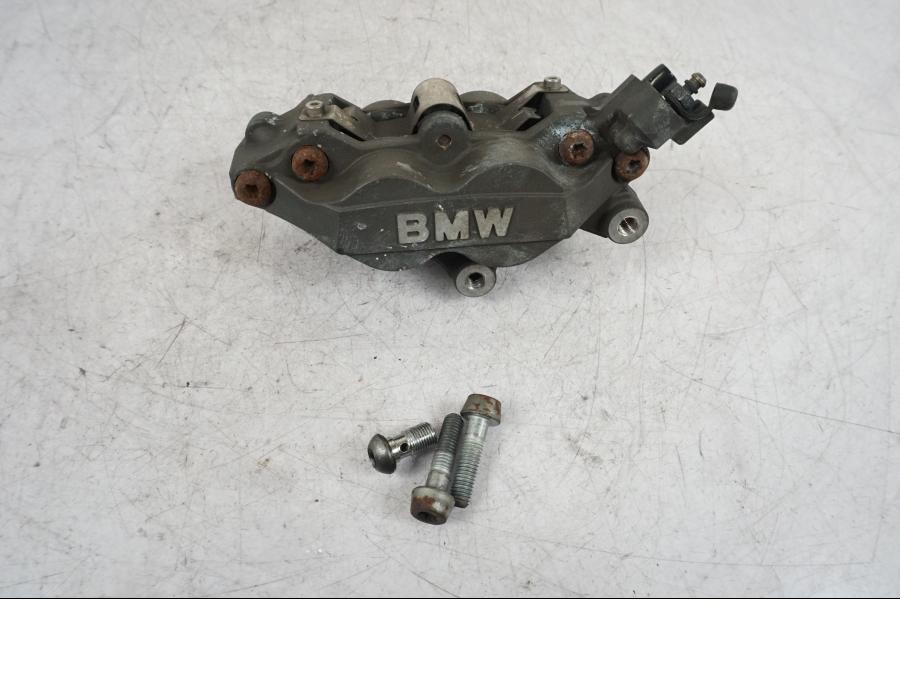 Framsidan på Bromsok från en BMW R 850 R -2004 motorcykel.