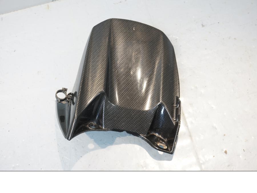 Baksidan på Svingskärm från en Yamaha YZF 1000 R1 -2006 motorcykel.