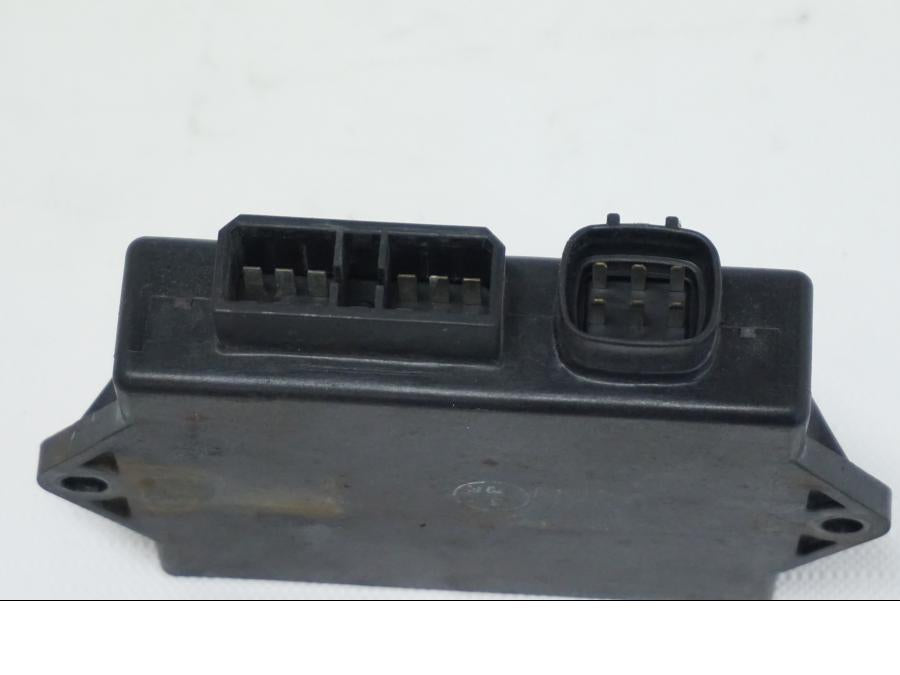Höger sida på CDI / ECU från en Yamaha TDM 850 -1998 motorcykel.