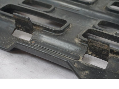 Extrabild2 på Hasplåt från en Suzuki LTA 750 XP E -2009 motorcykel.