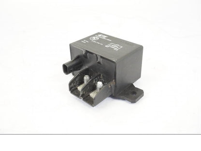 Framsidan på Startrelä från en BMW R 1250 GS -2019 motorcykel.