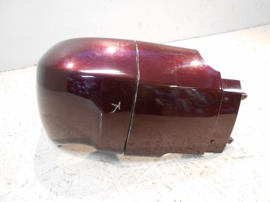 Baksidan på Sidopanel från en Yamaha XV 1600 -2000 motorcykel.