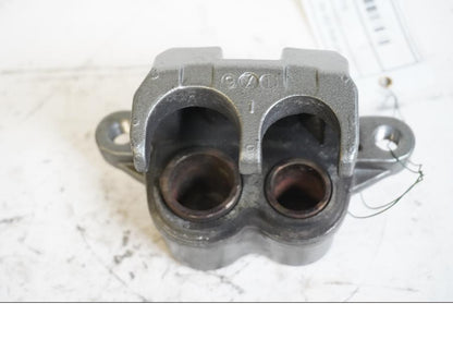 Baksidan på Bromsok från en Yamaha YZF R6 -2000 motorcykel.