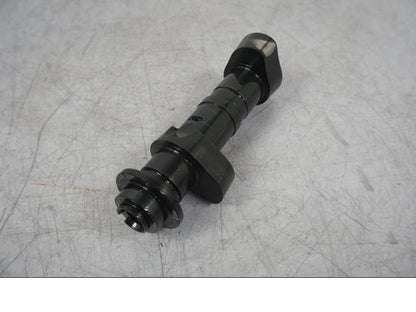 Baksidan på Kamaxel från en BMW R 1200 GS -2010 motorcykel.