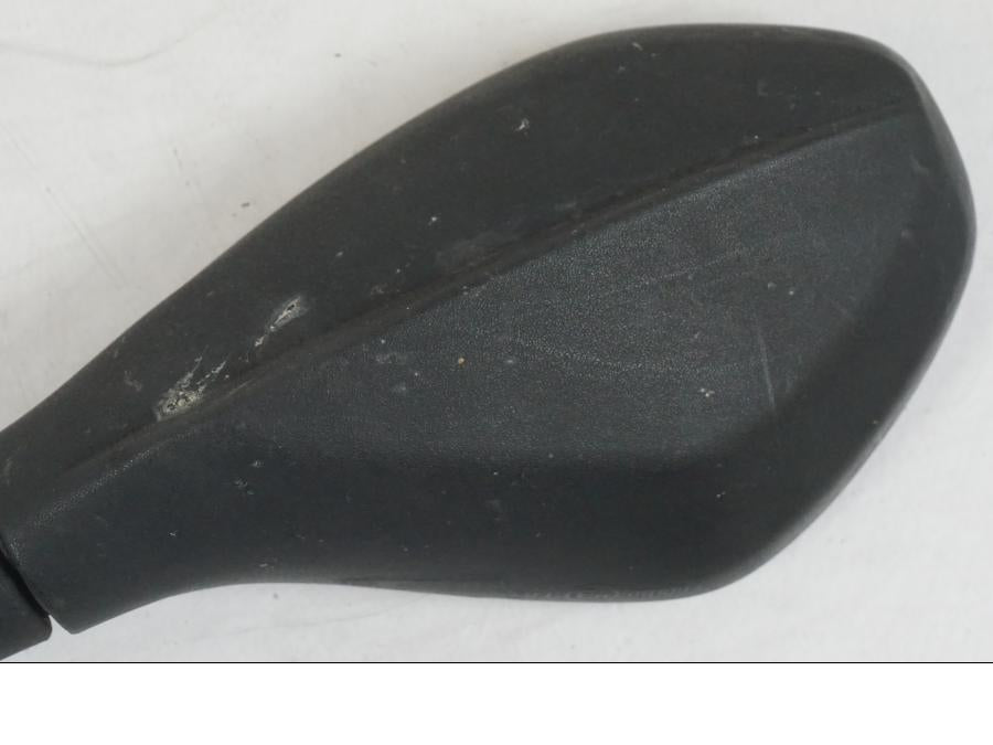 Höger sida på Backspegel från en BMW F 800 GS -2008 motorcykel.