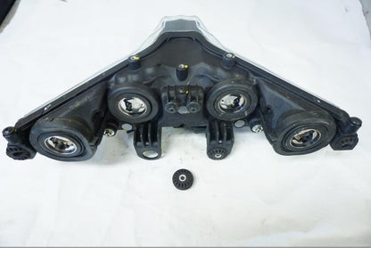 Höger sida på Strålkastare från en Ducati 899 Panigale -2015 motorcykel.