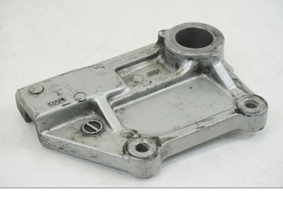 Snett uppifrån på Bromsoksfäste från en Kawasaki ZX-12R -2000 motorcykel.