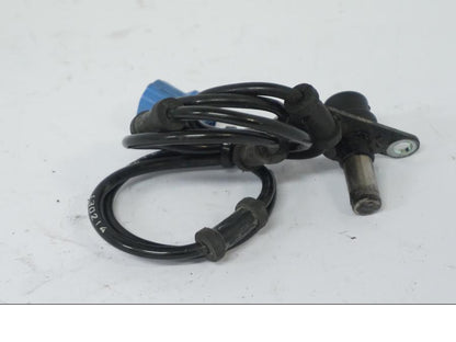 Höger sida på ABS givare från en Honda CB 500 X -2015 motorcykel.