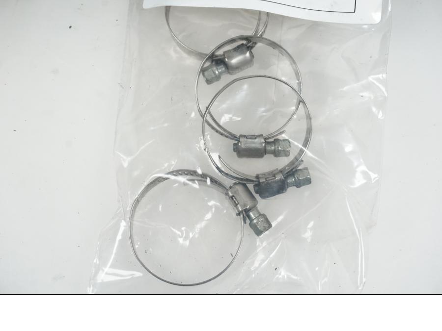 Baksidan på Vattenkyl Slang Set från en Suzuki GSX-R 750 -2009 motorcykel.