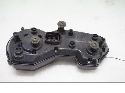 Baksidan på Instrumentpanel från en Yamaha FZ1-S -2006 motorcykel.
