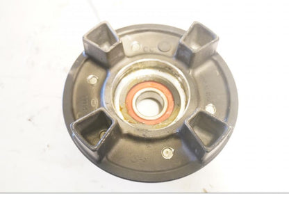 Baksidan på Drevfäste från en Kawasaki Z 750 -2008 motorcykel.