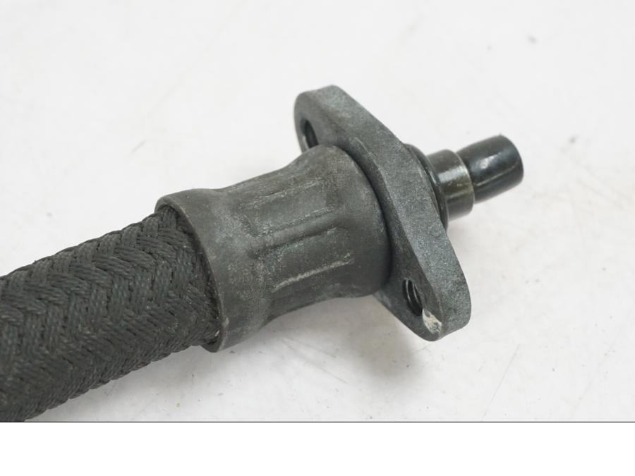 Höger sida på Oljekylrör från en Honda CBR 1100 XX -1999 motorcykel.