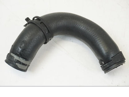 Höger sida på Vattenkyl Slang Set från en Triumph Speed Triple -2021 motorcykel.