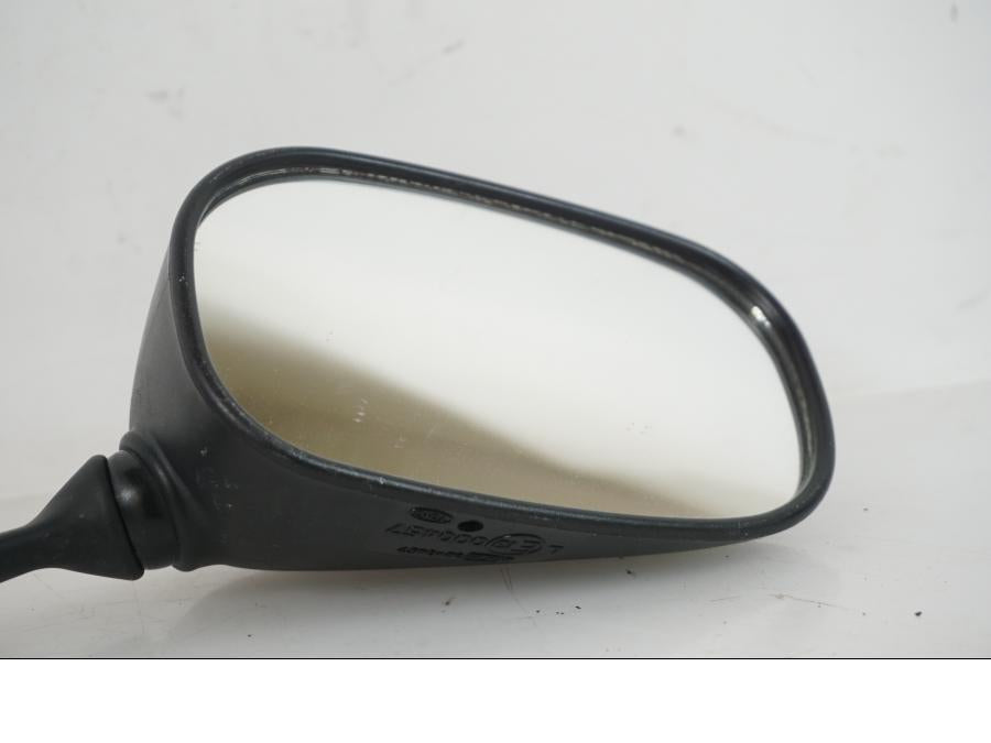 Baksidan på Backspegel från en Yamaha YZF R6 -2008 motorcykel.