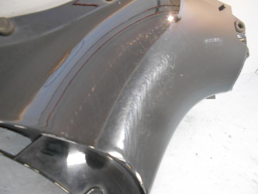 Baksidan på Sidopanel från en BMW K 1200 LT -2007 motorcykel.