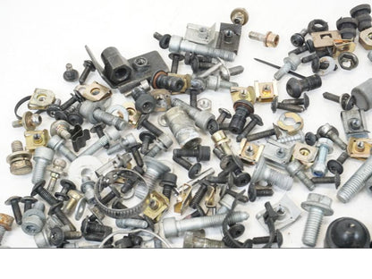 Extrabild4 på Skruv / Mutter etc från en BMW K 1200 LT -2004 motorcykel.