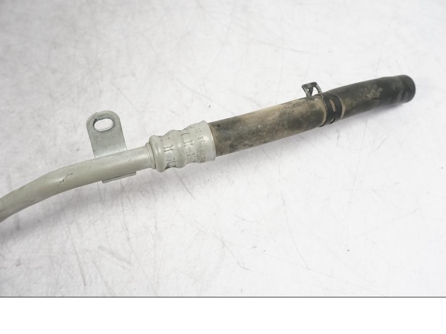 Extrabild1 på Oljekylrör från en BMW R 1200 GS -2005 motorcykel.