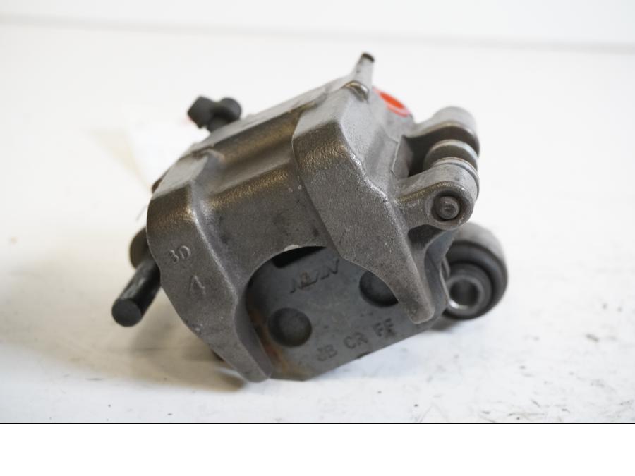 Baksidan på Bromsok från en Honda XL 600 V -1993 motorcykel.