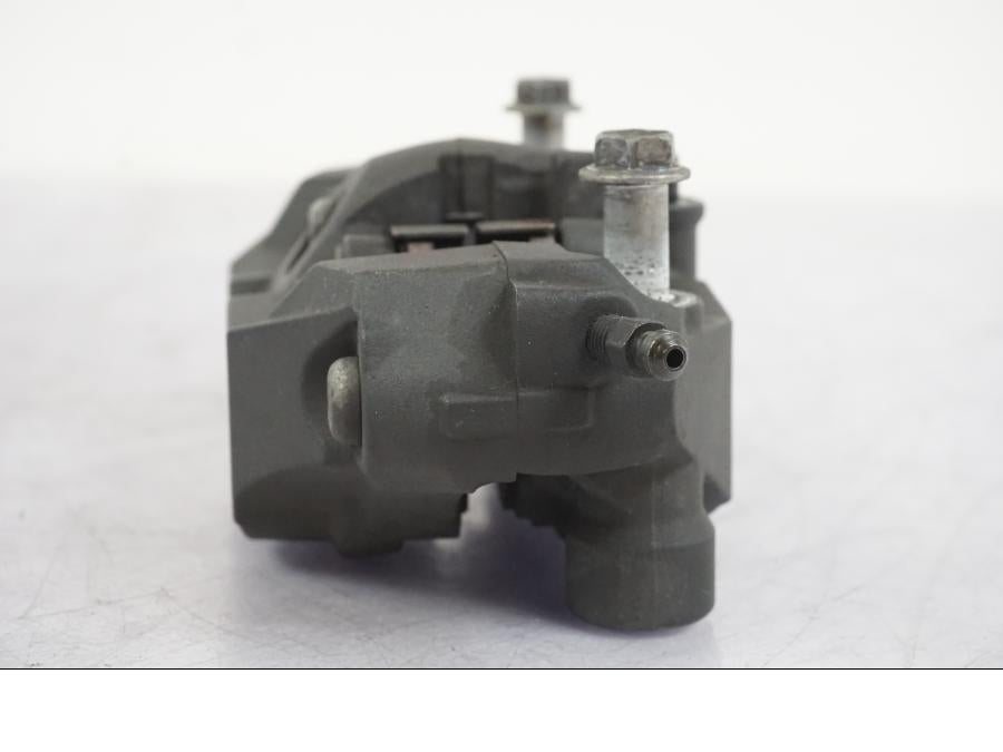 Höger sida på Bromsok från en Suzuki GSX-R 750 -2006 motorcykel.