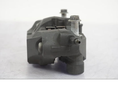 Höger sida på Bromsok från en Suzuki GSX-R 750 -2006 motorcykel.