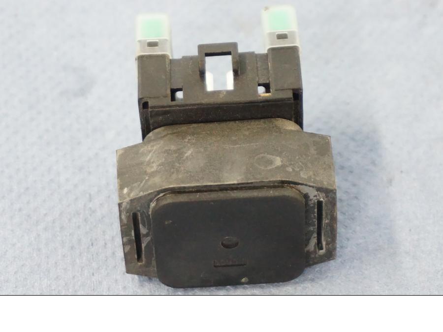 Snett uppifrån på Startrelä från en Yamaha X-Max 250 -2016 scooter.