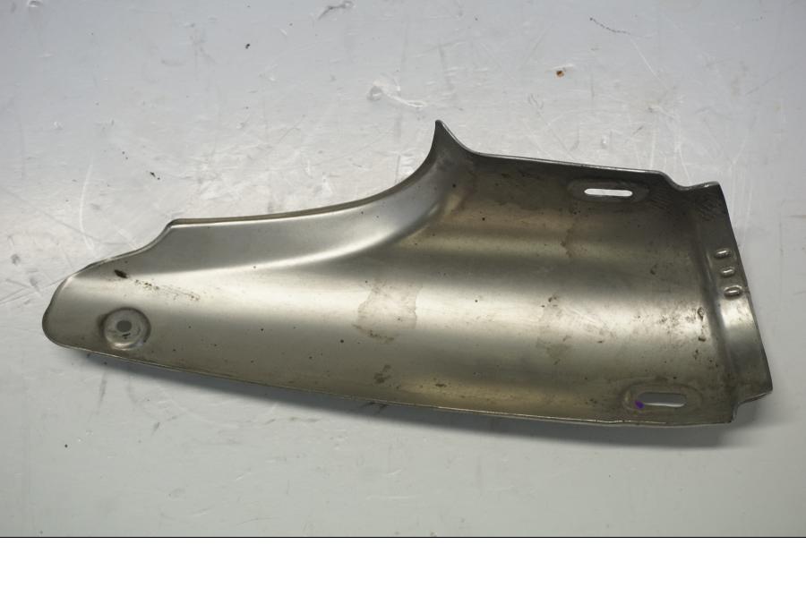 Höger sida på Värmeskydd från en BMW R 1250 GS -2019 motorcykel.