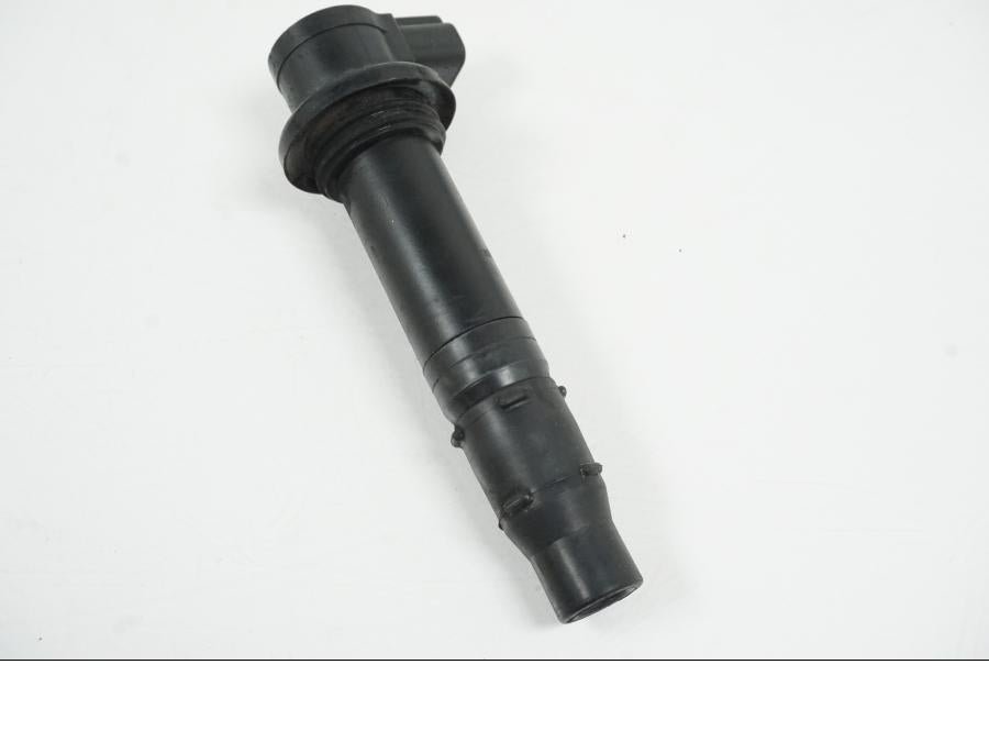 Baksidan på Tändspole från en Yamaha YZF R6 -2006 motorcykel.