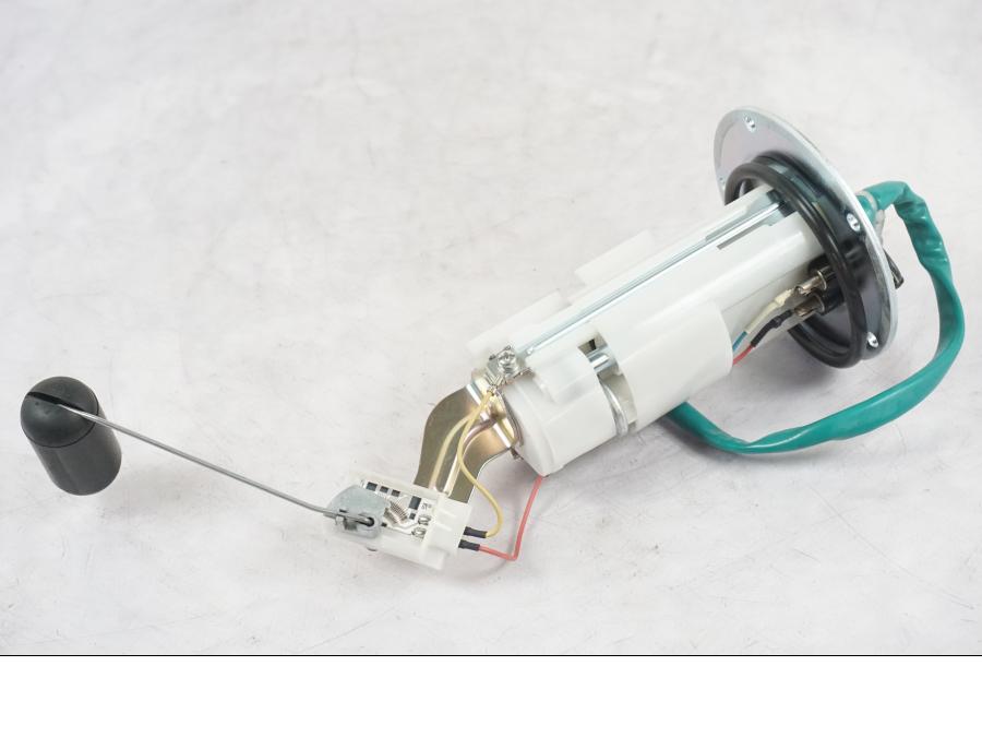 Extrabild2 på Bensinpump insprut från en Kawasaki Z 900 -2019 motorcykel.