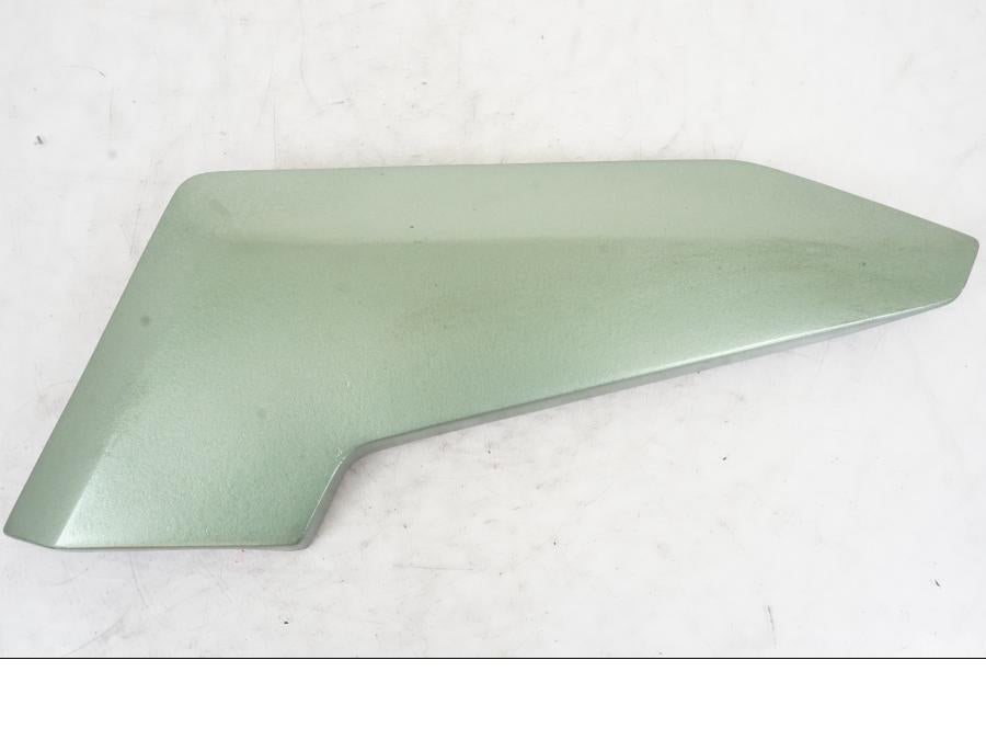 Framsidan på Sidopanel från en BMW K 1100 LT -1999 motorcykel.