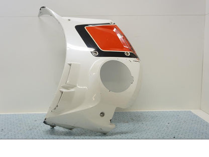 Framsidan på Sidkåpa från en Suzuki GSX 550 -1985 motorcykel.