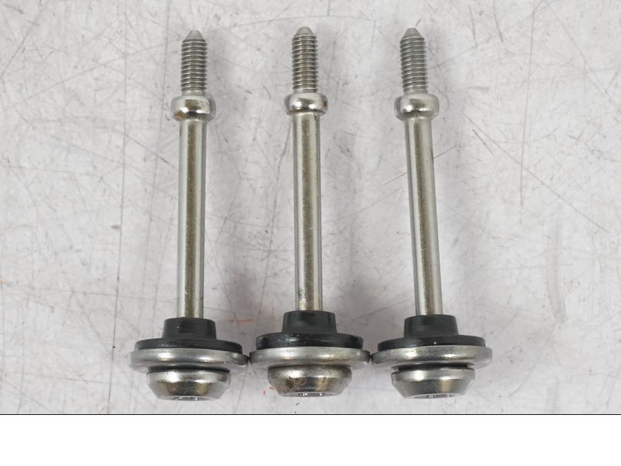 Baksidan på Skruv / Mutter etc från en BMW R 1200 GS -2018 motorcykel.