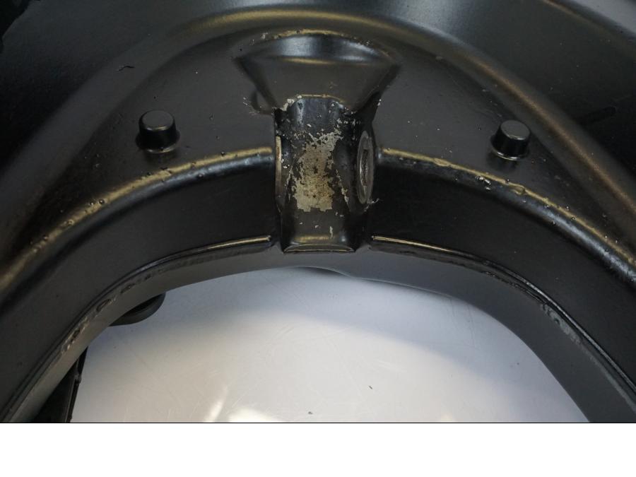 Extrabild1 på Sving från en KTM 1190 Adventure -2013 motorcykel.