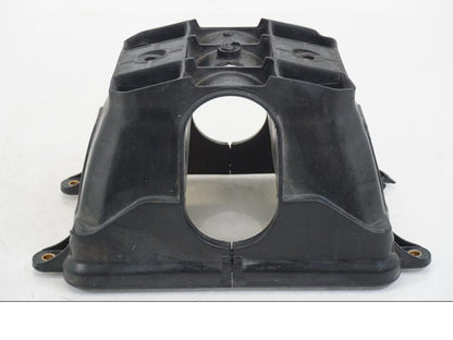 Vänster sida på Luftintag från en Ducati Streetfighter V4 -2020 motorcykel.