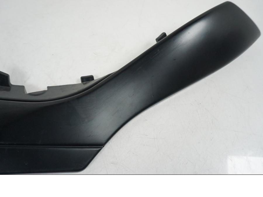 Vänster sida på Sidopanel från en Kawasaki ER-6F -2016 motorcykel.