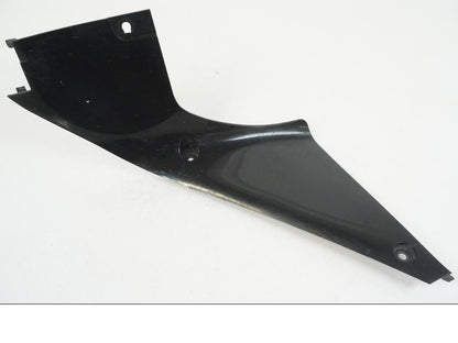 Framsidan på Toppkåpa från en Yamaha YZF 1000 R1 -2006 motorcykel.