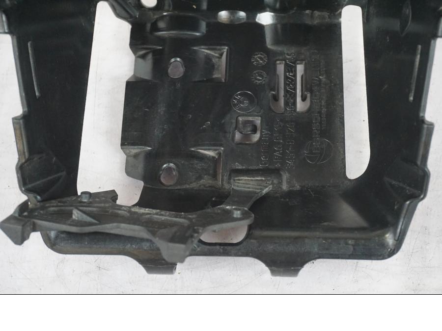 Höger sida på ABS Låda från en BMW R 1250 GS -2019 motorcykel.