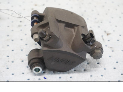 Framsidan på Bromsok från en Kawasaki Z 900 -2019 motorcykel.