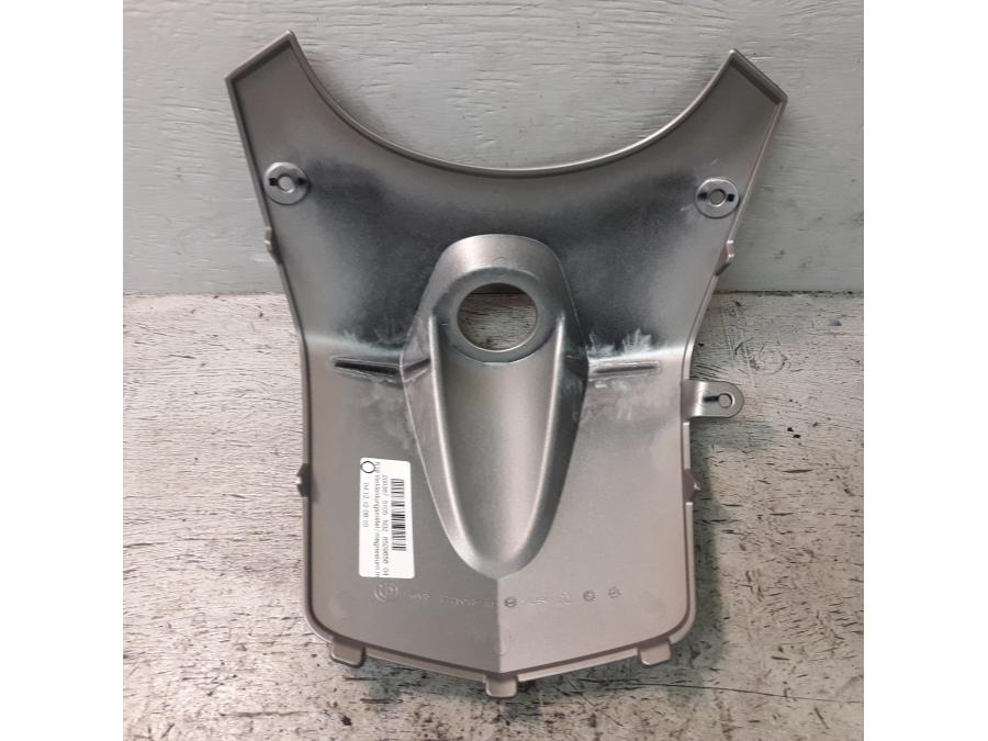 Höger sida på Tändningslåskåpa från en BMW C 650 -2011 motorcykel.