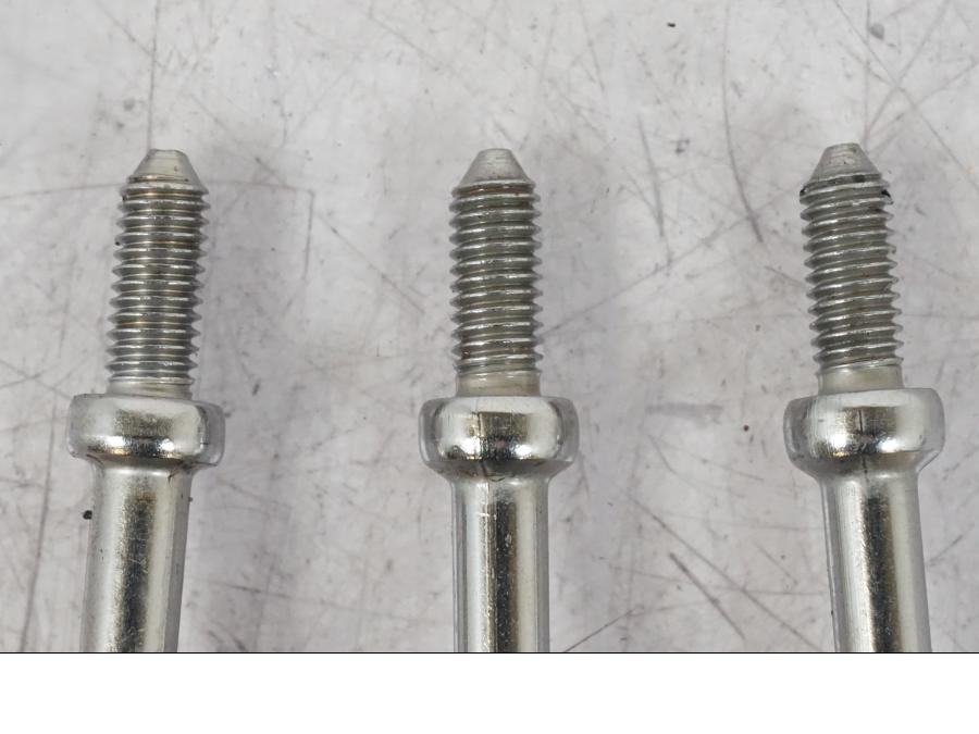 Baksidan på Skruv / Mutter etc från en BMW R 1200 GS -2018 motorcykel.