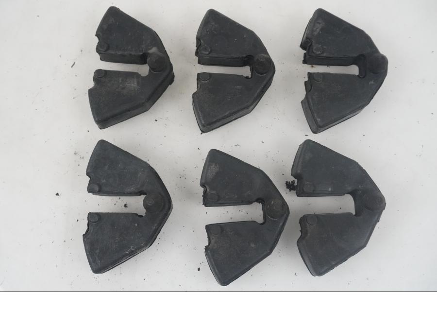 Framsidan på <p>Ryckutjämnare till Suzuki GSX 1300 R 2000.</p>

<p>Hayabusa.</p> motorcykel.