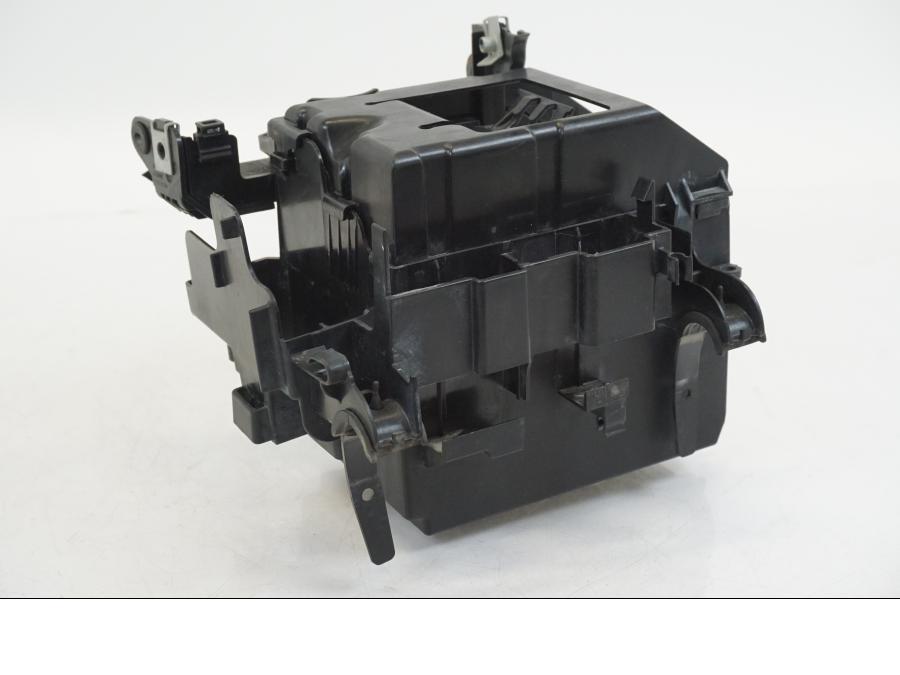 Extrabild1 på Batterihållare från en BMW R 1250 GS -2019 motorcykel.