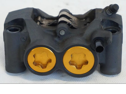 Framsidan på Bromsok från en Yamaha YZF R6 -2006 motorcykel.