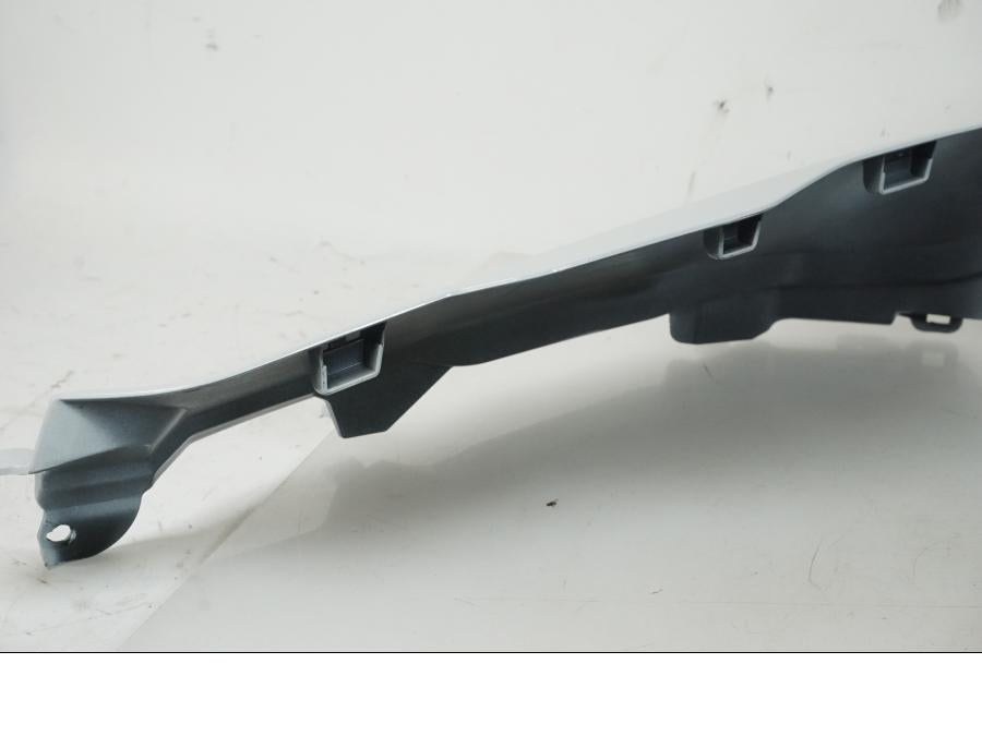 Extrabild1 på Sidkåpa från en BMW F 750 GS -2019 motorcykel.