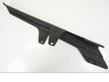 Höger sida på Kedjeskydd från en Kawasaki ZX-12R -2000 motorcykel.