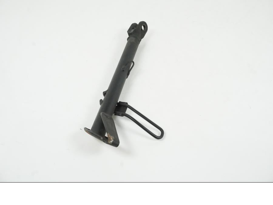 Baksidan på Sidostöd från en Ducati Multistrada 950 -2019 motorcykel.