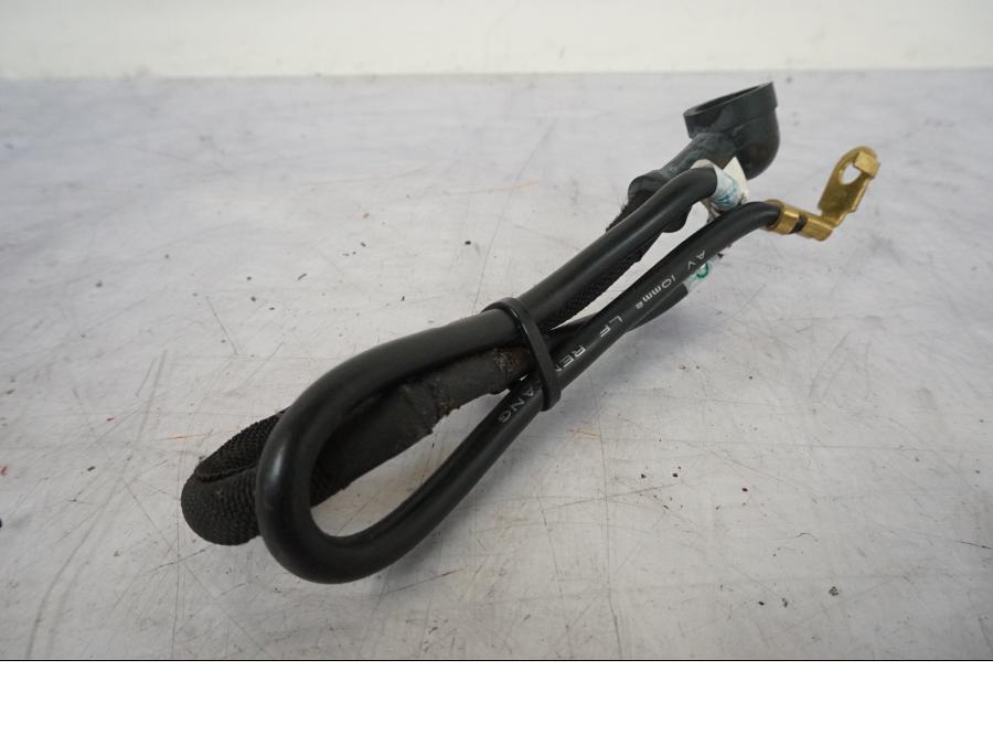 Baksidan på Kablage från en Triumph Bonneville T120 -2021 motorcykel.