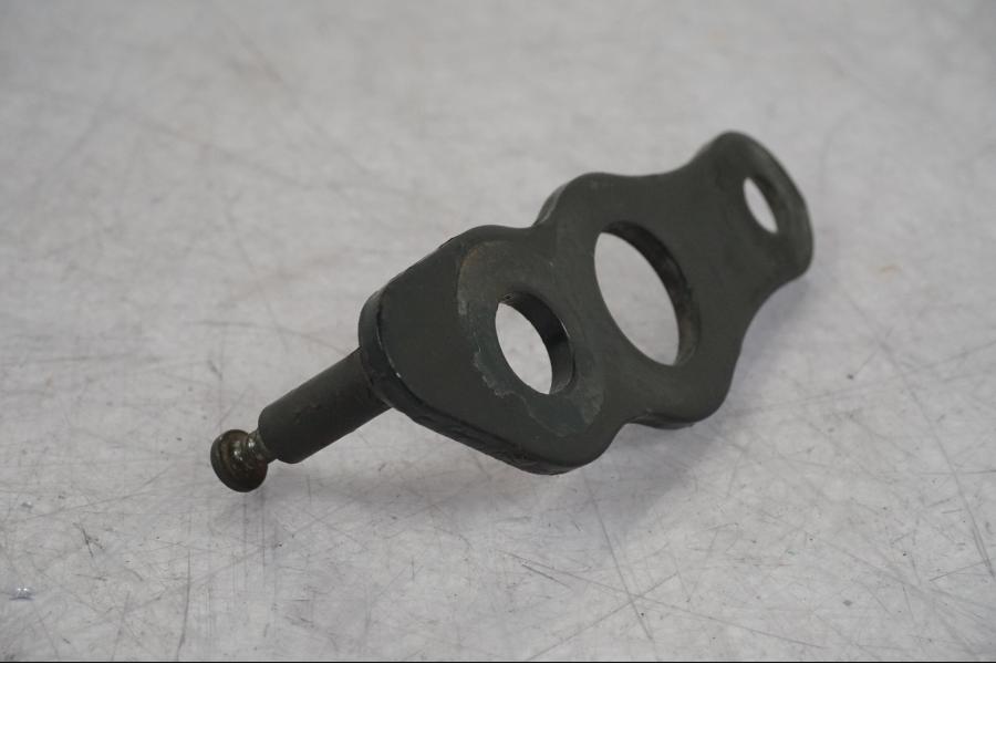 Baksidan på Centralstöd från en BMW R 1100 GS -1998 motorcykel.