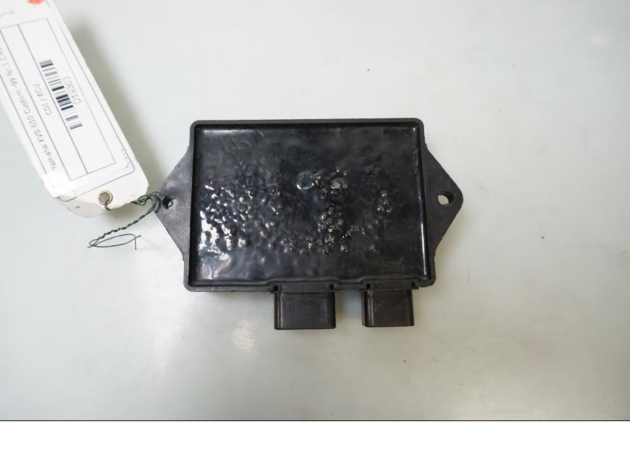 Baksidan på CDI / ECU från en Yamaha XVS 650 -1999 motorcykel.