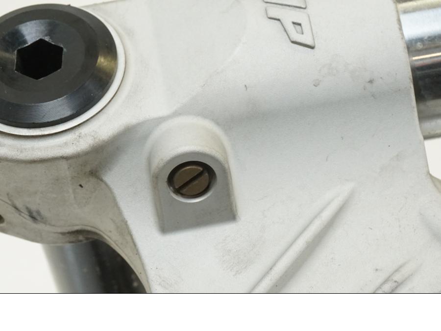 Extrabild2 på Gaffelpaket från en KTM 950 SM -2006 motorcykel.